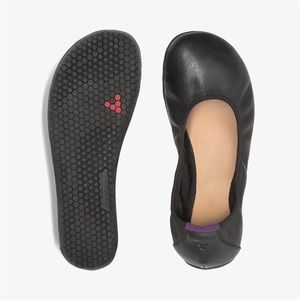 Vivo Barefoot Jing Jing flats, size 7.5